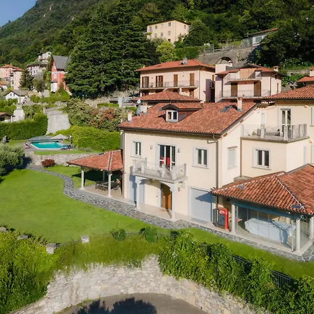 D'oro - View With Pool Hotel