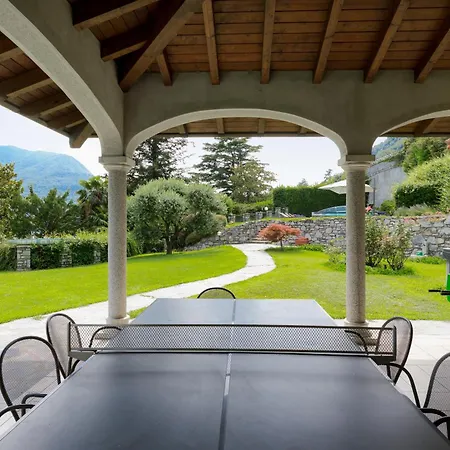 D'oro - View With Pool Hotel *