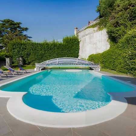 D'oro - View With Pool Laglio