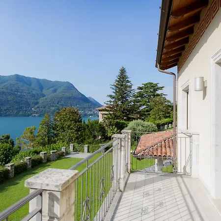 Hotel D'oro - View With Pool Laglio
